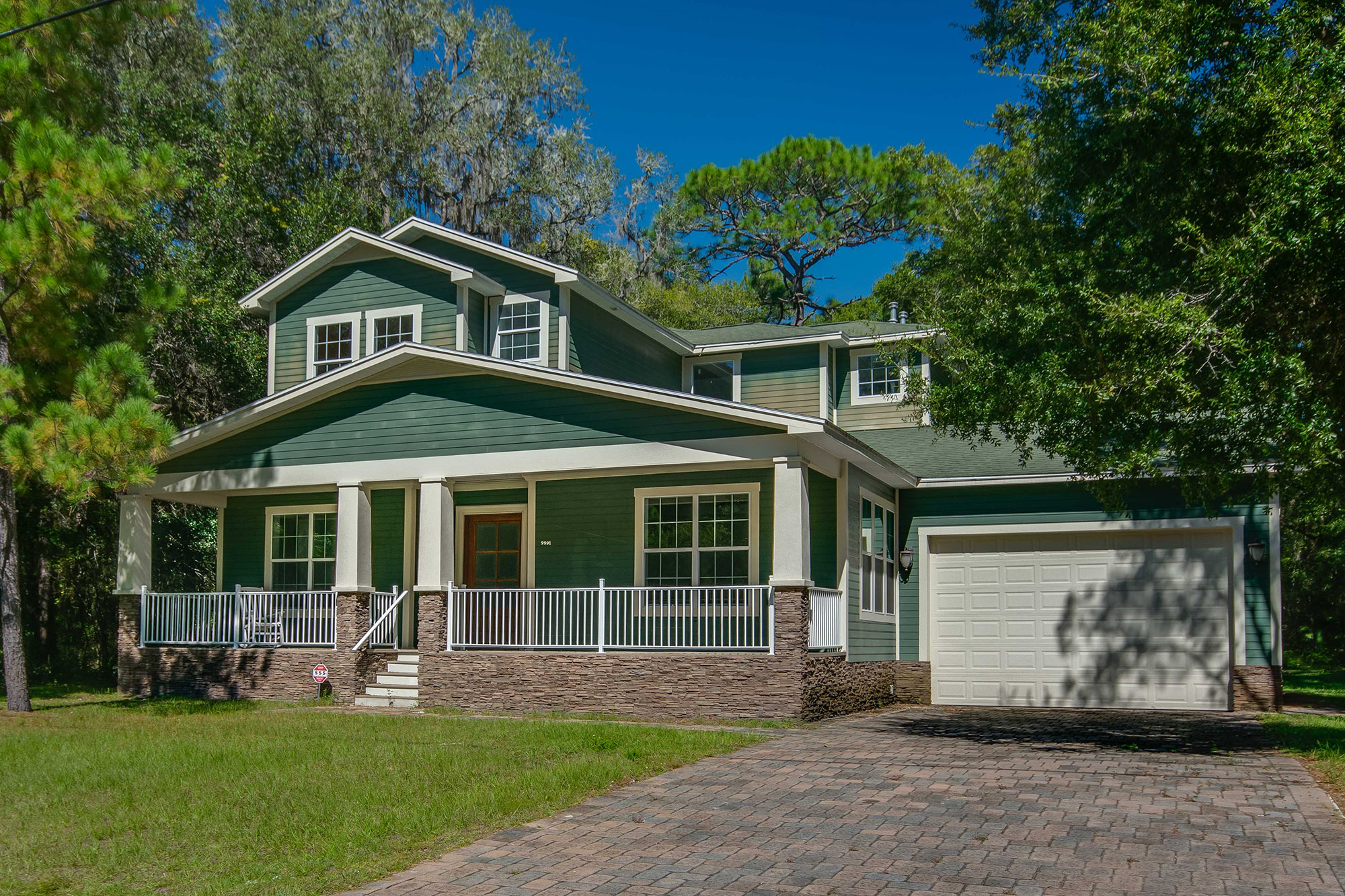 Citrus-Flavor9 Click to view homes over $900,000