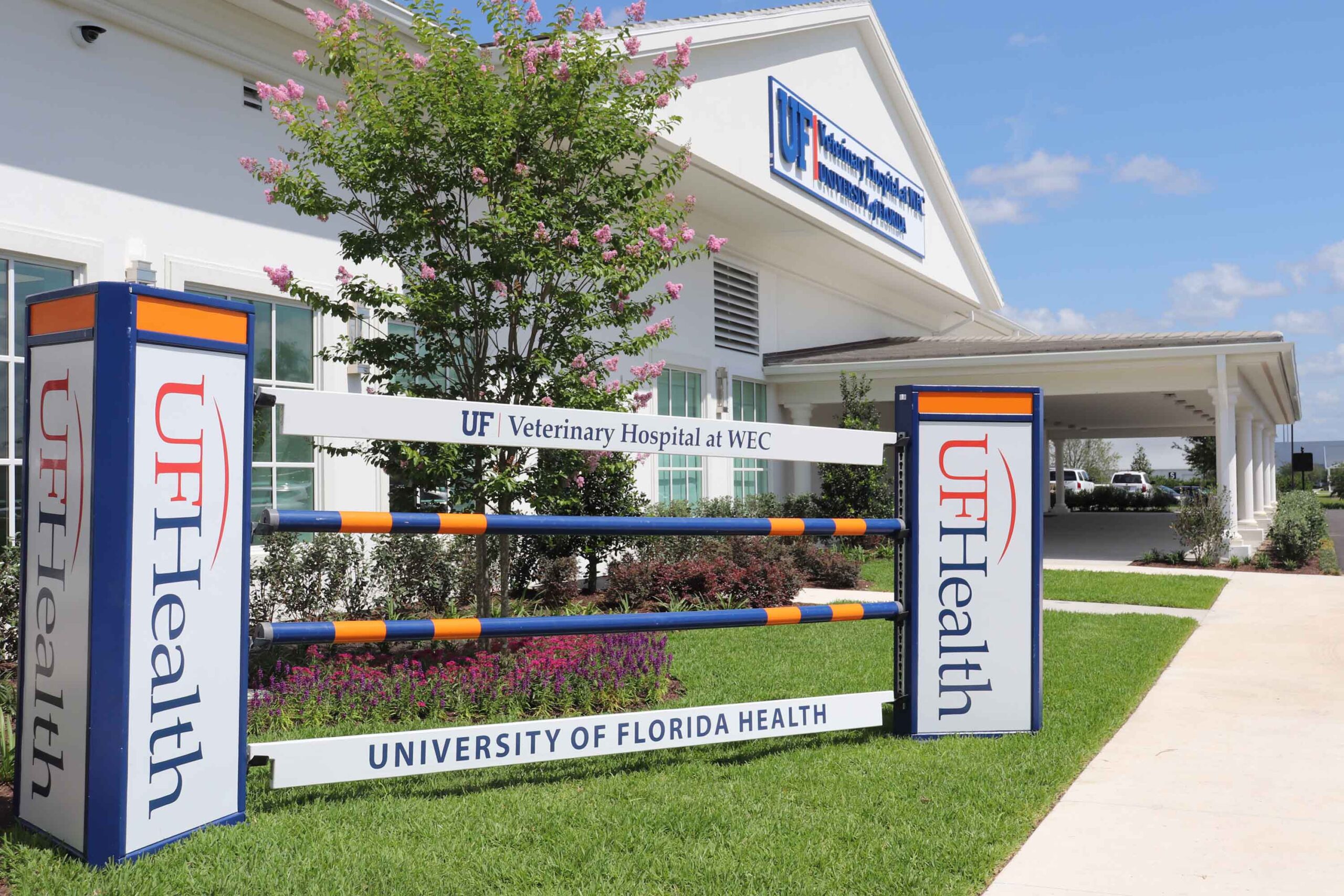 IMG_3960 UF pet hospital at WEC