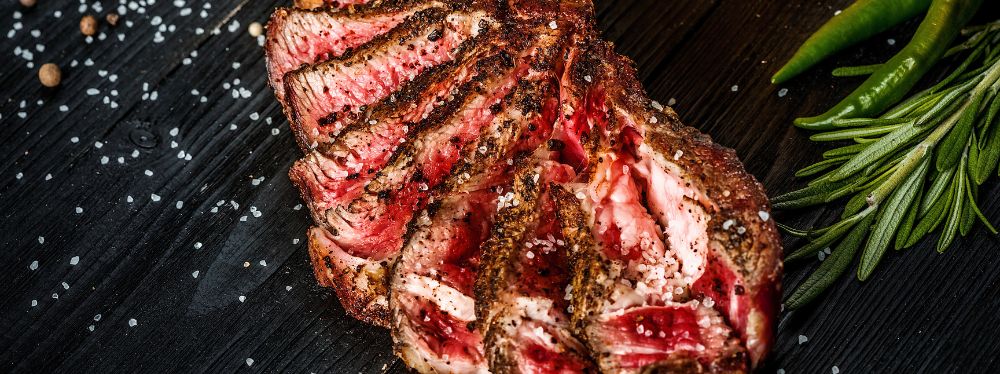 2 Succulent steak cut and seasoned perfectly