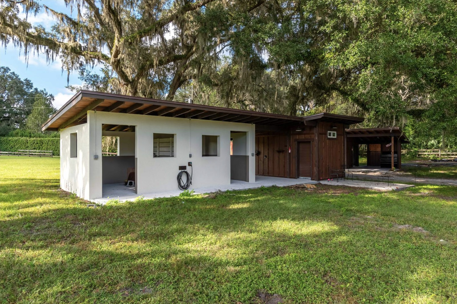 The front of 12500 NW 100th St, Ocala, FL 34482